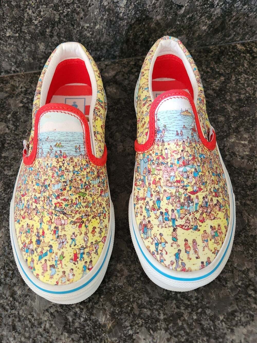 Vans X Wheres Waldo Classic Slip On Youth Kid’s Size 13.5 Sneakers Shoes